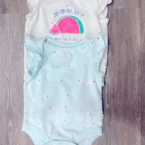 Gap ruffle baby bodysuit bundle of two